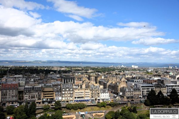 Vista dall'alto di Edimburgo